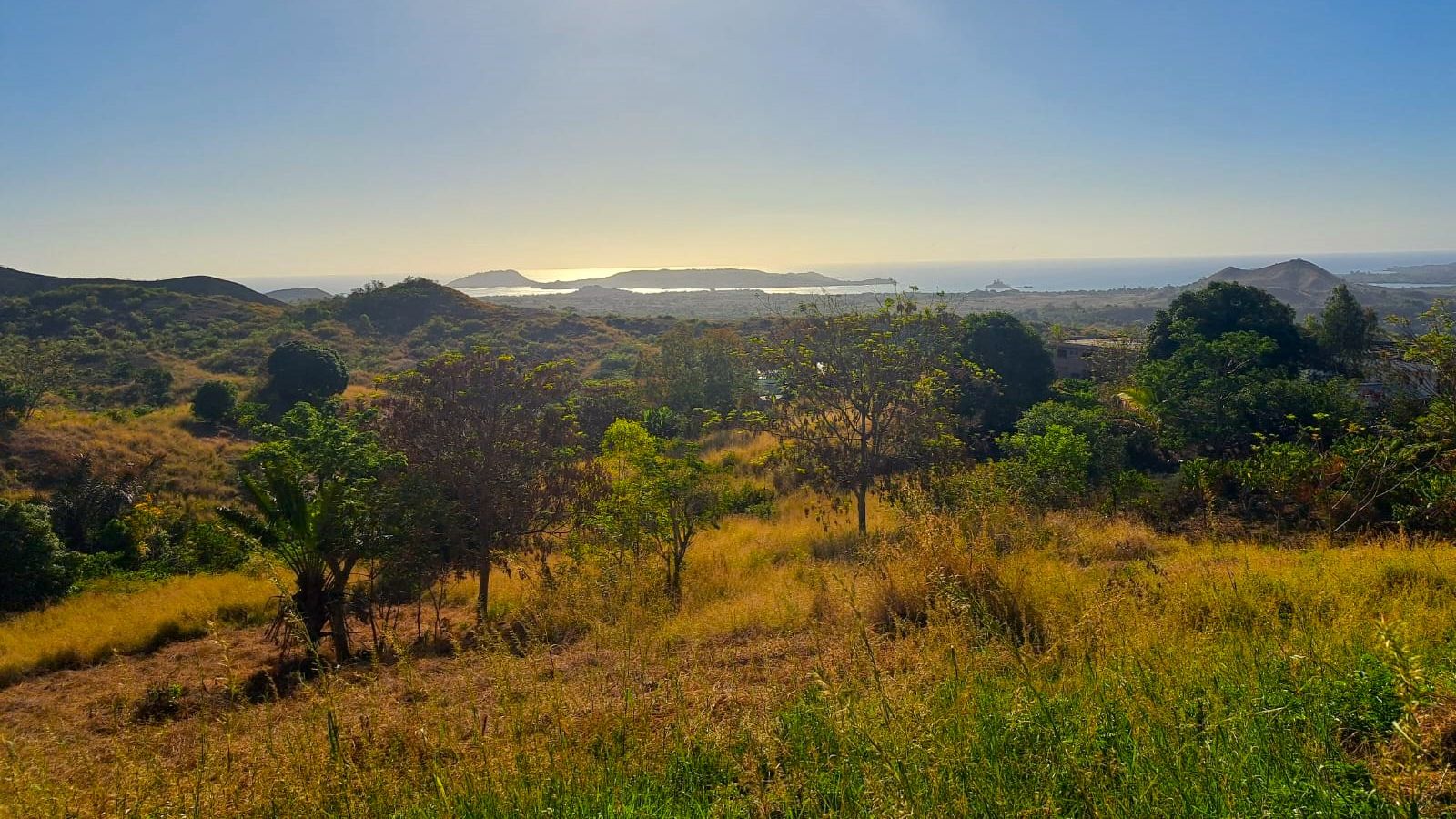 OPPORTUNITE RARE – TERRAIN AVEC VUE MER EXCEPTIONNELLE