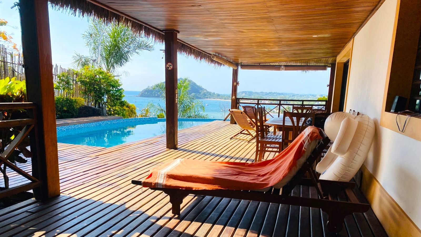 VILLA D’EXCEPTION VUE MER PANORAMIQUE AVEC PISCINE – SECTEUR PRISÉ