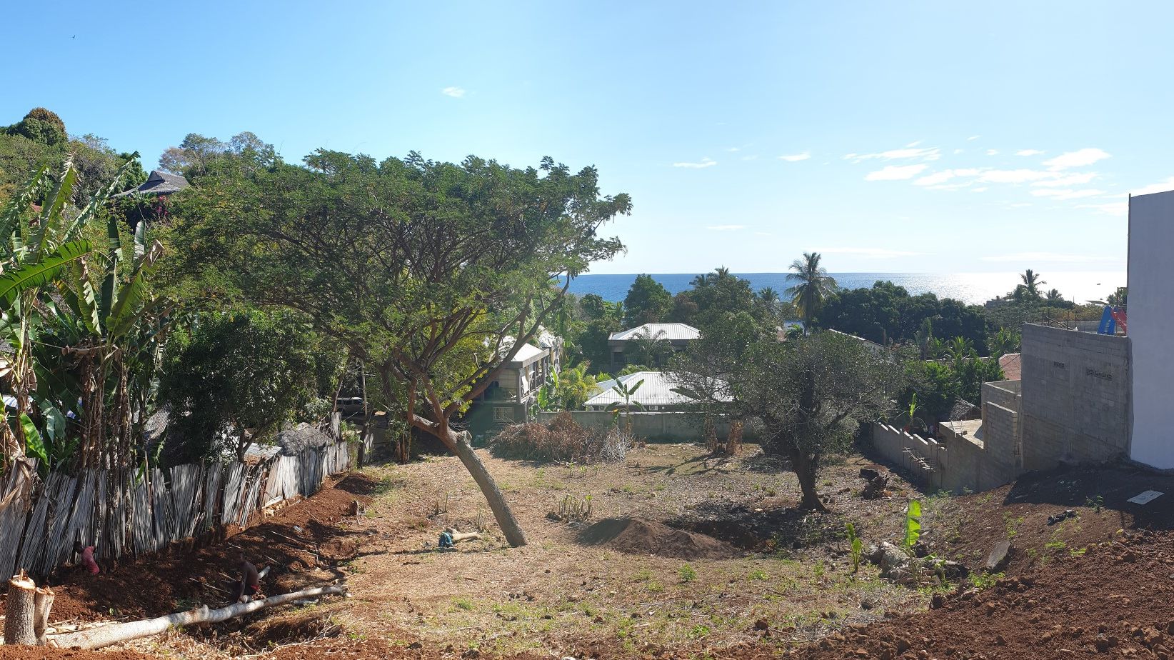 TERRAIN RARE AMBATOLOAKA VUE SUR MER