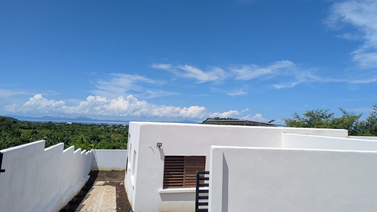 VILLA TOUT CONFORT TOTALEMENT AUTONOME