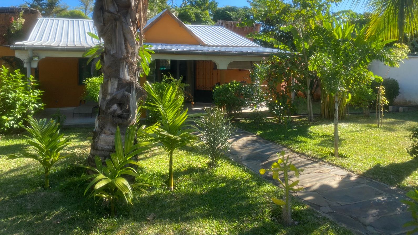 BELLE VILLA MEUBLÉE DANS UNE RÉSIDENCE SÉCURISÉE
