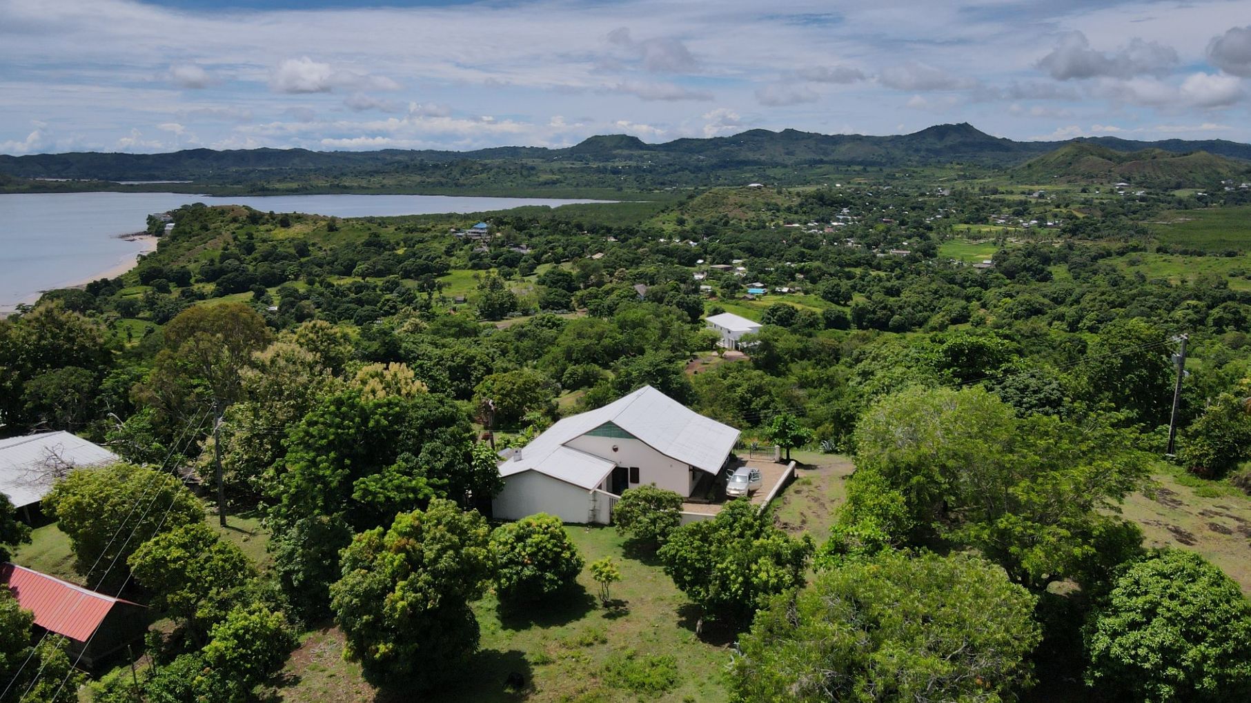 VILLA EN HAUTEUR AVEC VUE MAGNIFIQUE